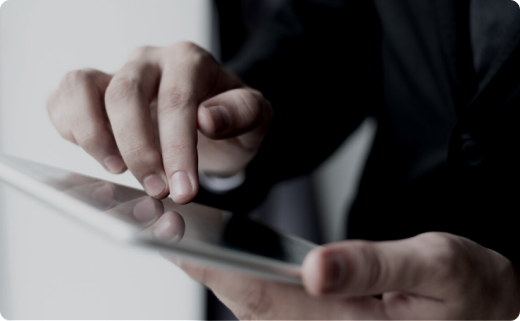 FINANCIAL PLANNING이라는 제목과 그래프 이미지가 있는 보고서 이미지 